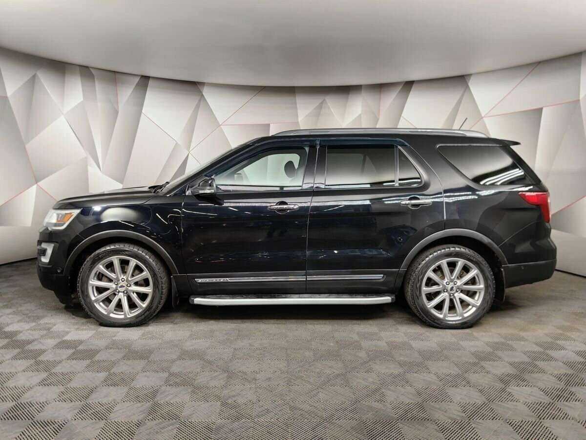 Ford Explorer 2017 года с пробегом. Фото: #4
