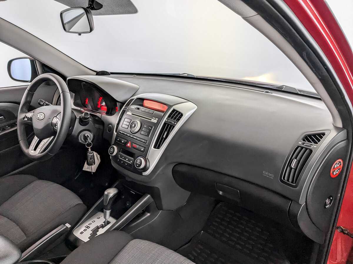 Kia Ceed 2012 года с пробегом. Фото: #8