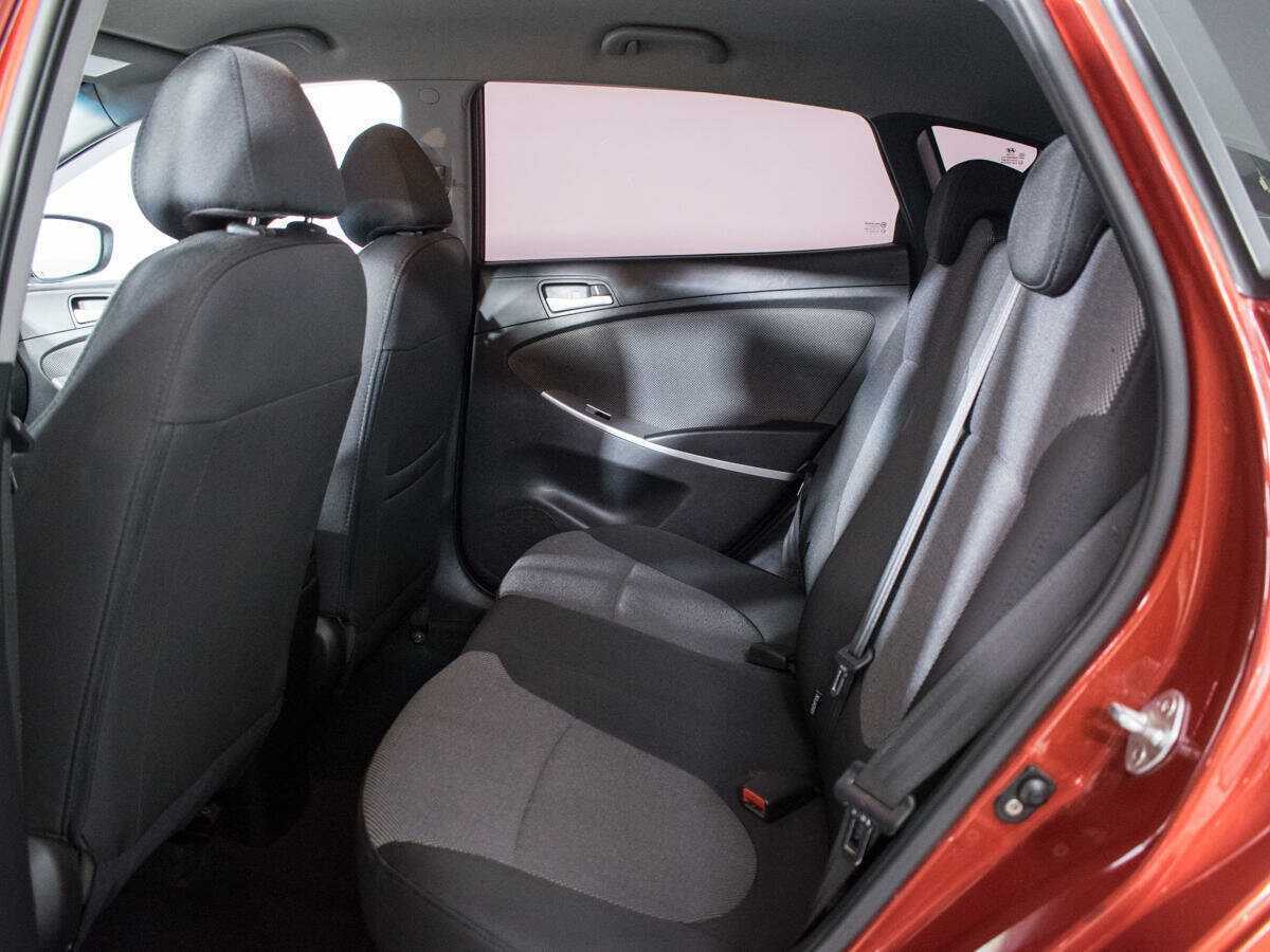 Hyundai Solaris 2012 года с пробегом. Фото: #9