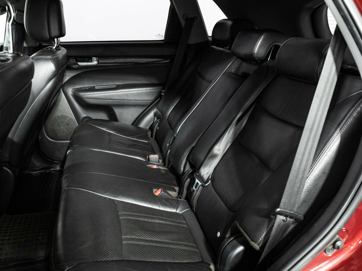 Kia Sorento 2012 года с пробегом. Фото: #9