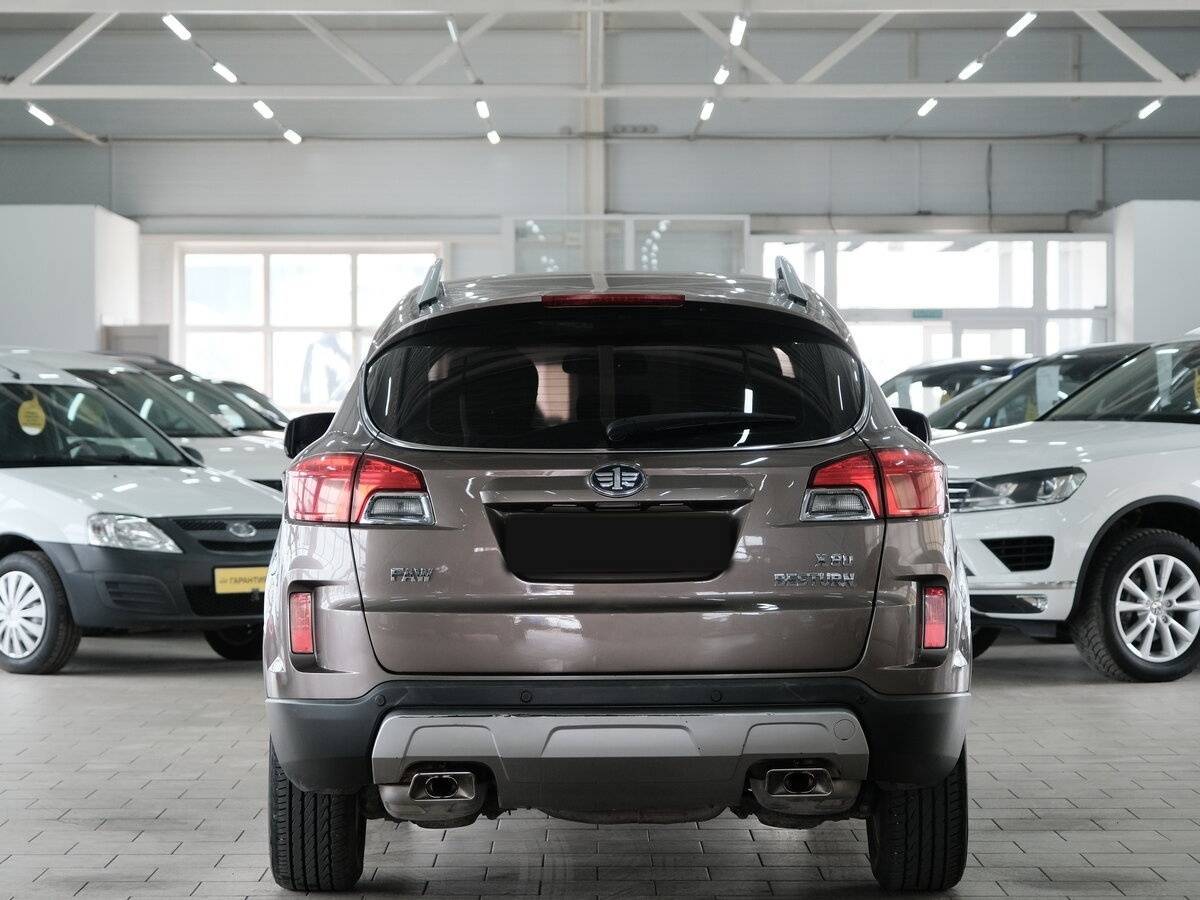 FAW Besturn X80 2017 года с пробегом. Фото: #2