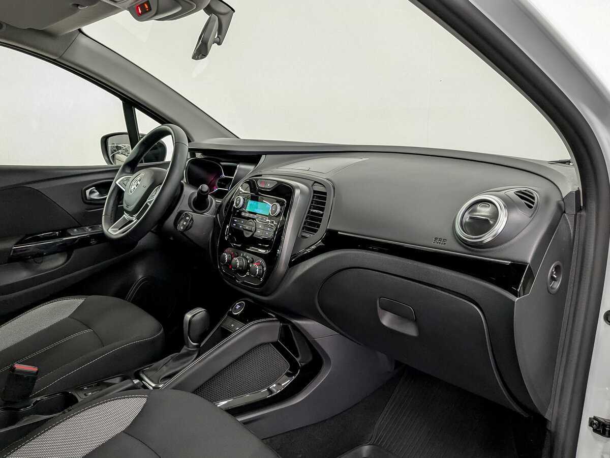 Renault Kaptur 2021 года с пробегом. Фото: #10