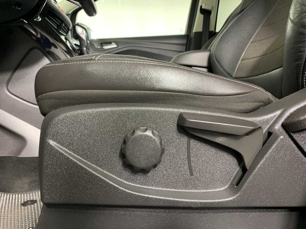 Ford Kuga 2016 года с пробегом. Фото: #16