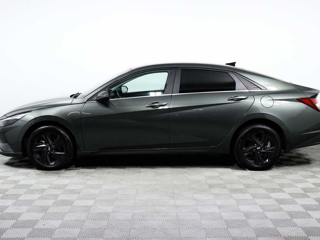 Hyundai Elantra 2021 года с пробегом. Фото: #7