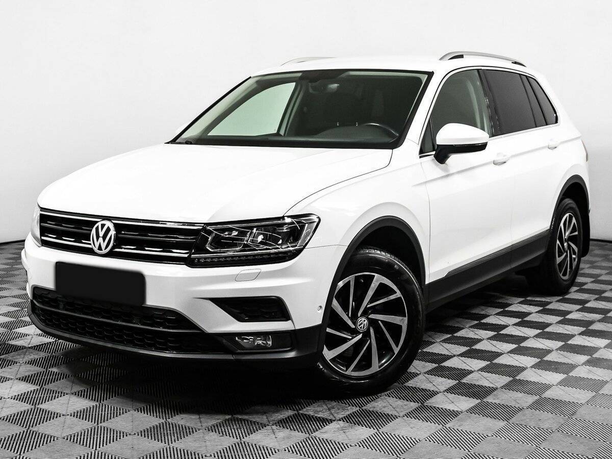 Volkswagen Tiguan 2018 года с пробегом. Посмотреть фото