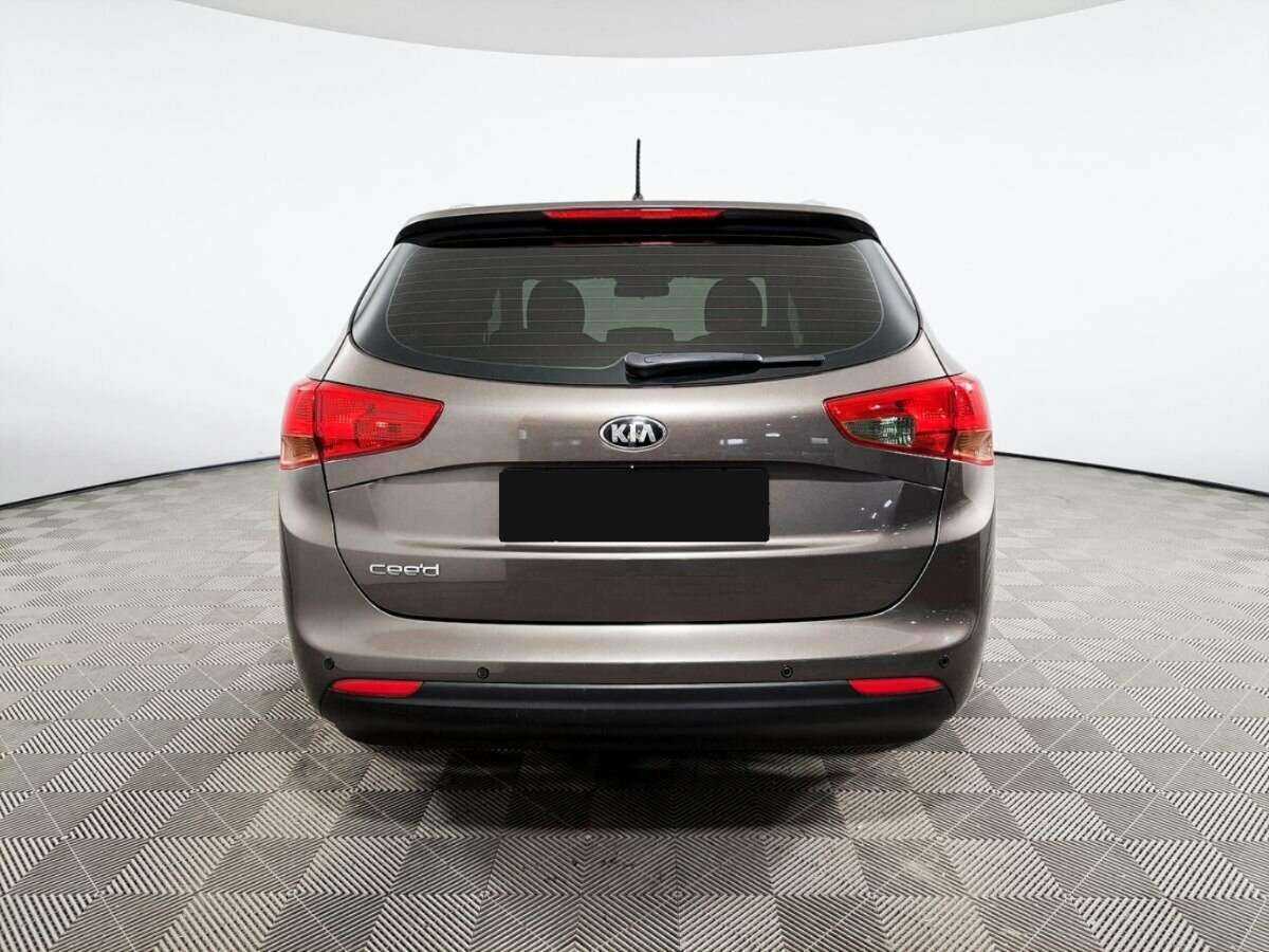 Kia Ceed 2015 года с пробегом. Фото: #5