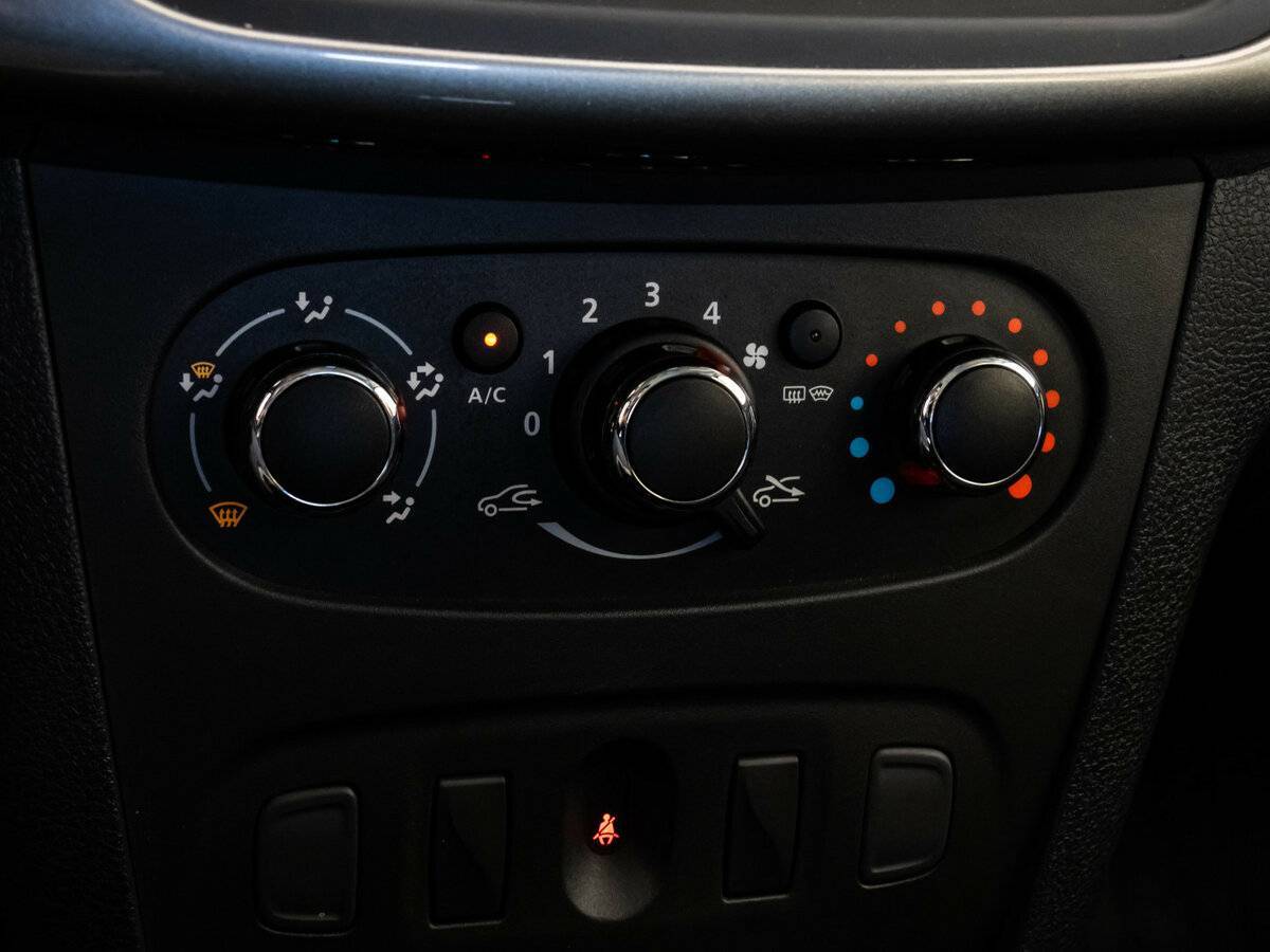 Renault Sandero 2022 года с пробегом. Фото: #12