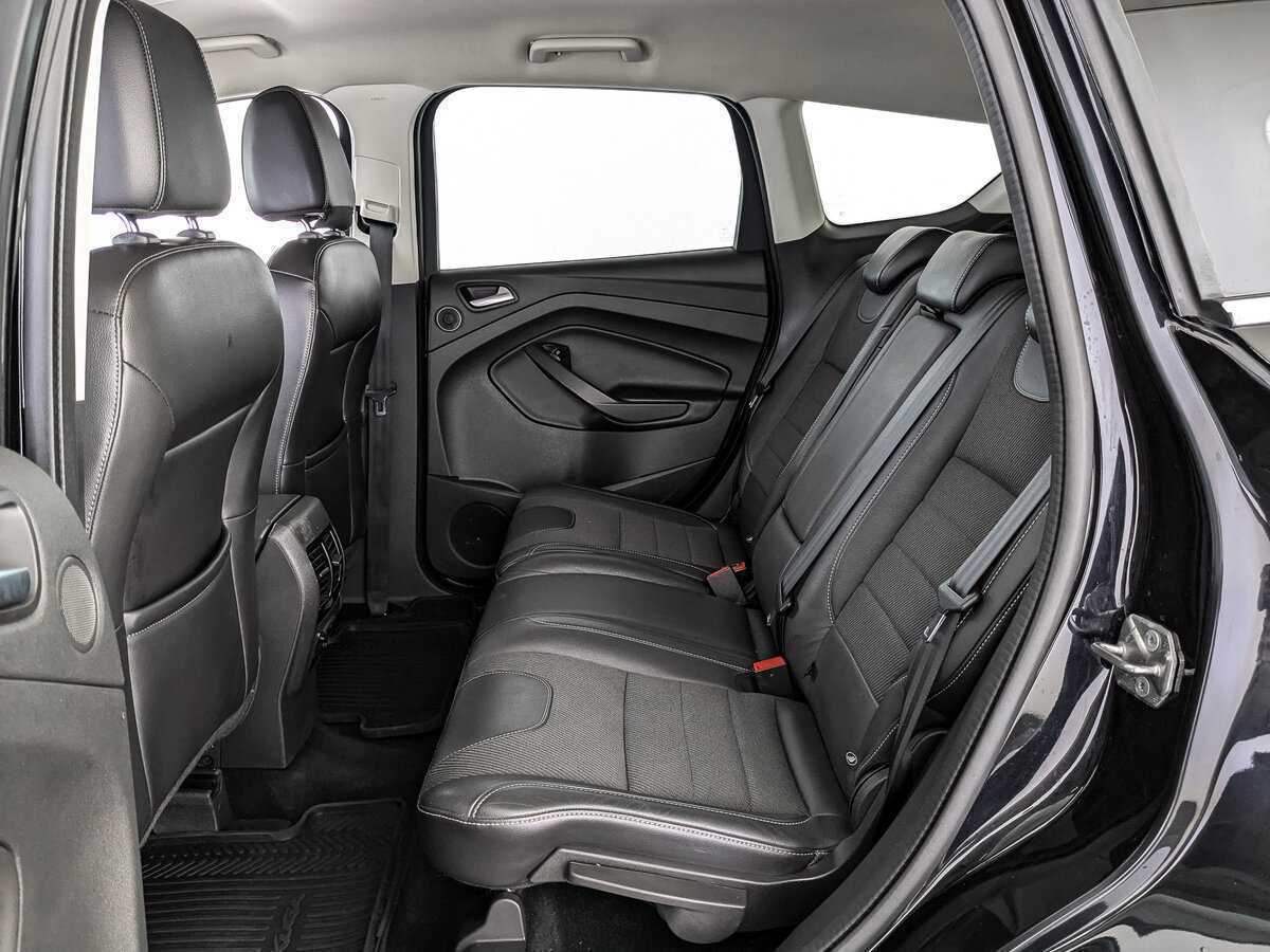 Ford Kuga 2014 года с пробегом. Фото: #12