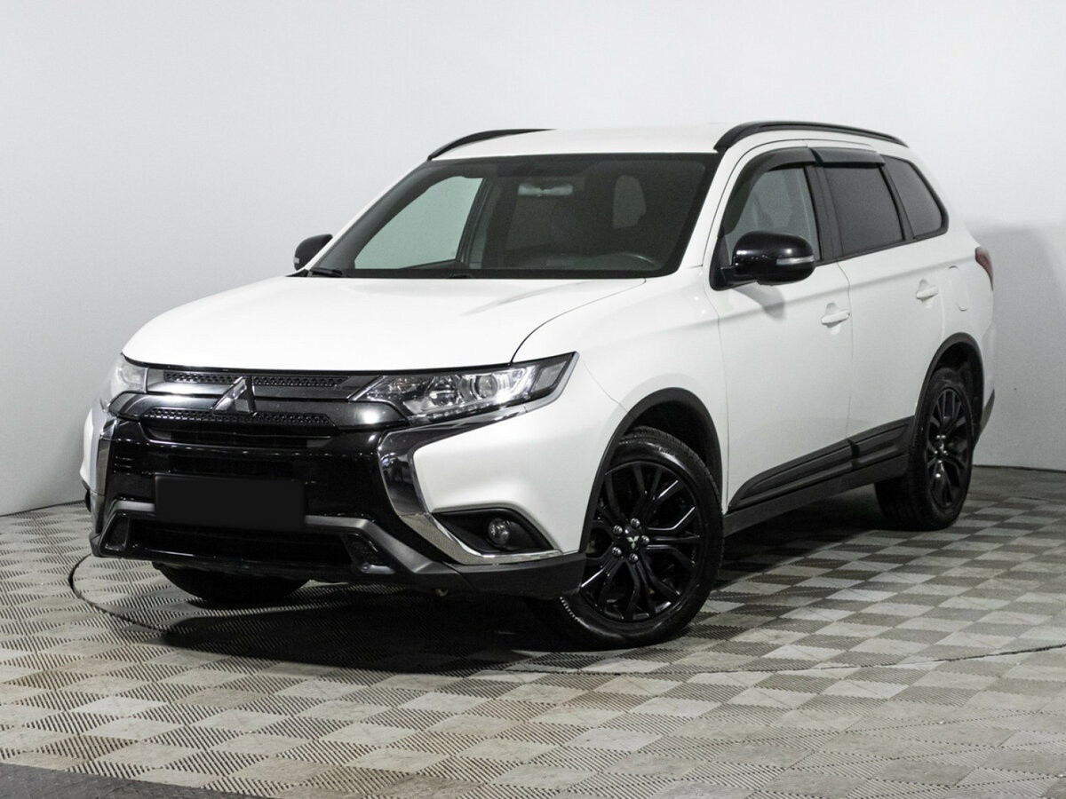 Mitsubishi Outlander 2021 года с пробегом. Посмотреть фото