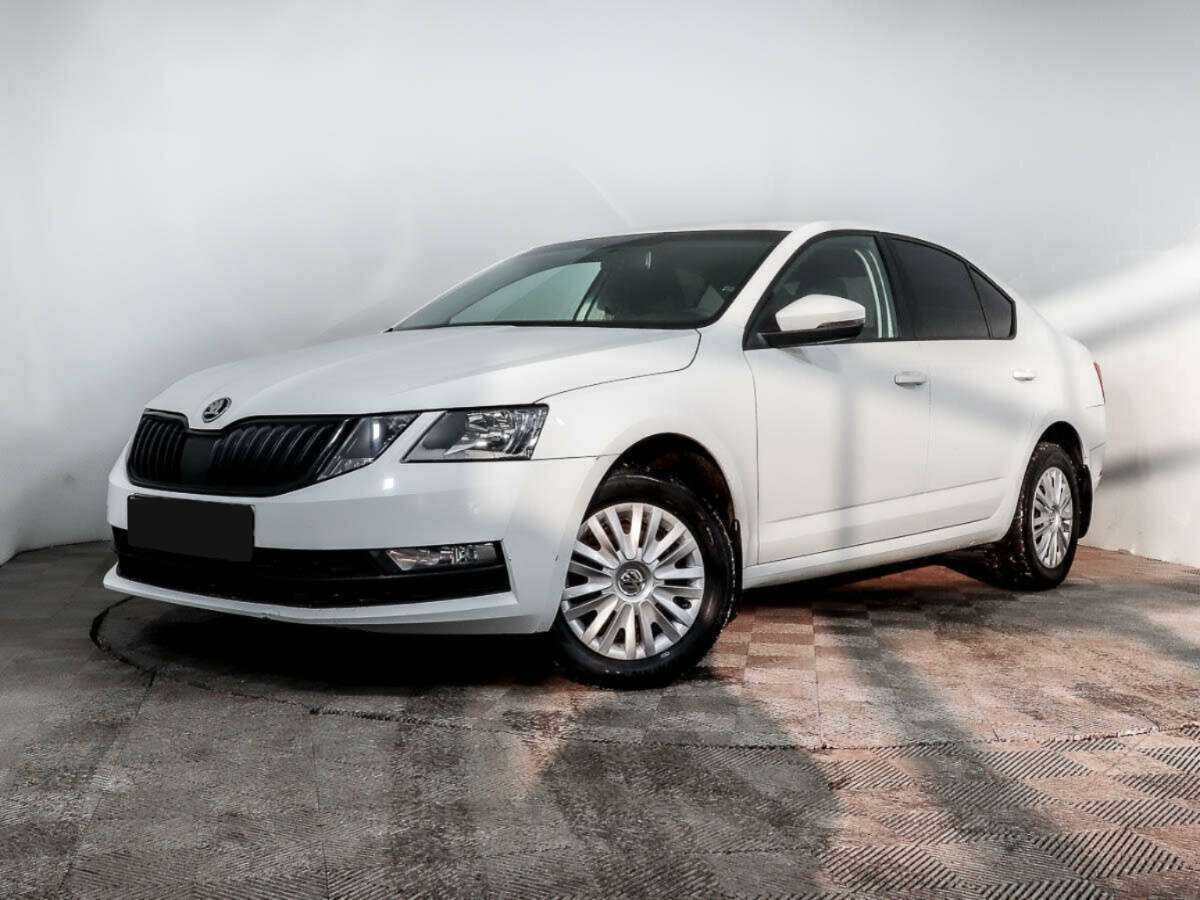 Skoda Octavia 2018 года с пробегом. Посмотреть фото