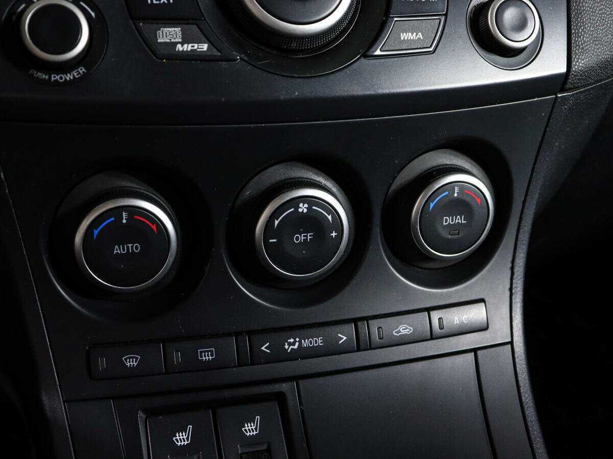 Mazda 3 2012 года с пробегом. Фото: #15