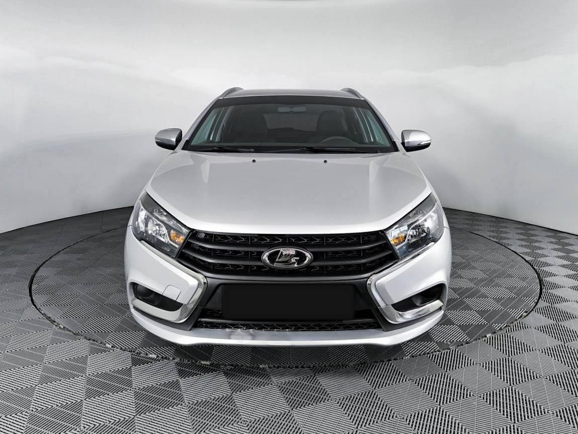 Lada (ВАЗ) Vesta 2021 года с пробегом. Фото: #1