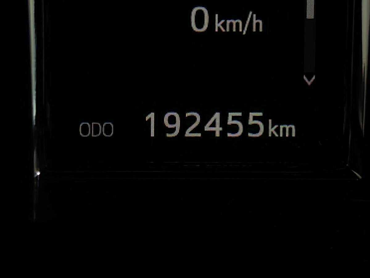 Toyota Camry 2017 года с пробегом. Фото: #15