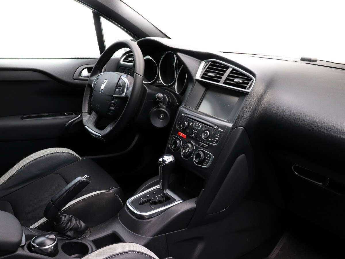 Citroen DS4 2013 года с пробегом. Фото: #6