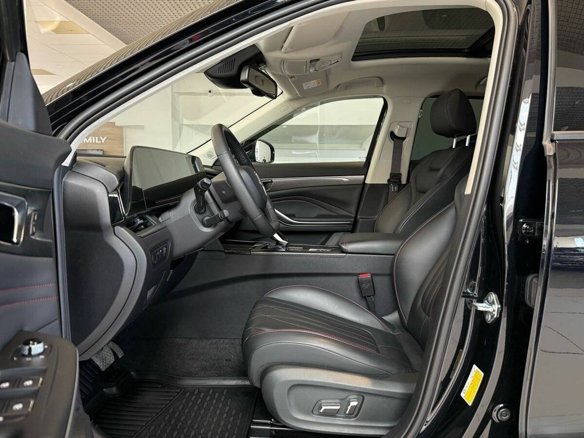 FAW Bestune T55 2023 года с пробегом. Фото: #14