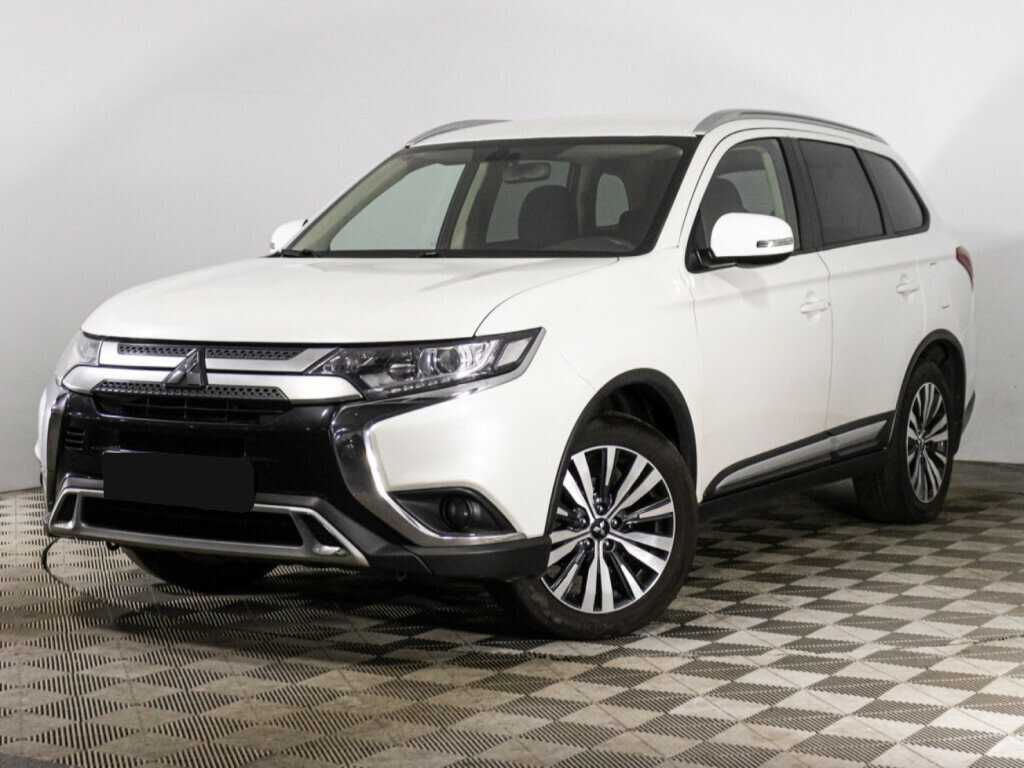 Mitsubishi Outlander 2020 года с пробегом. Посмотреть фото