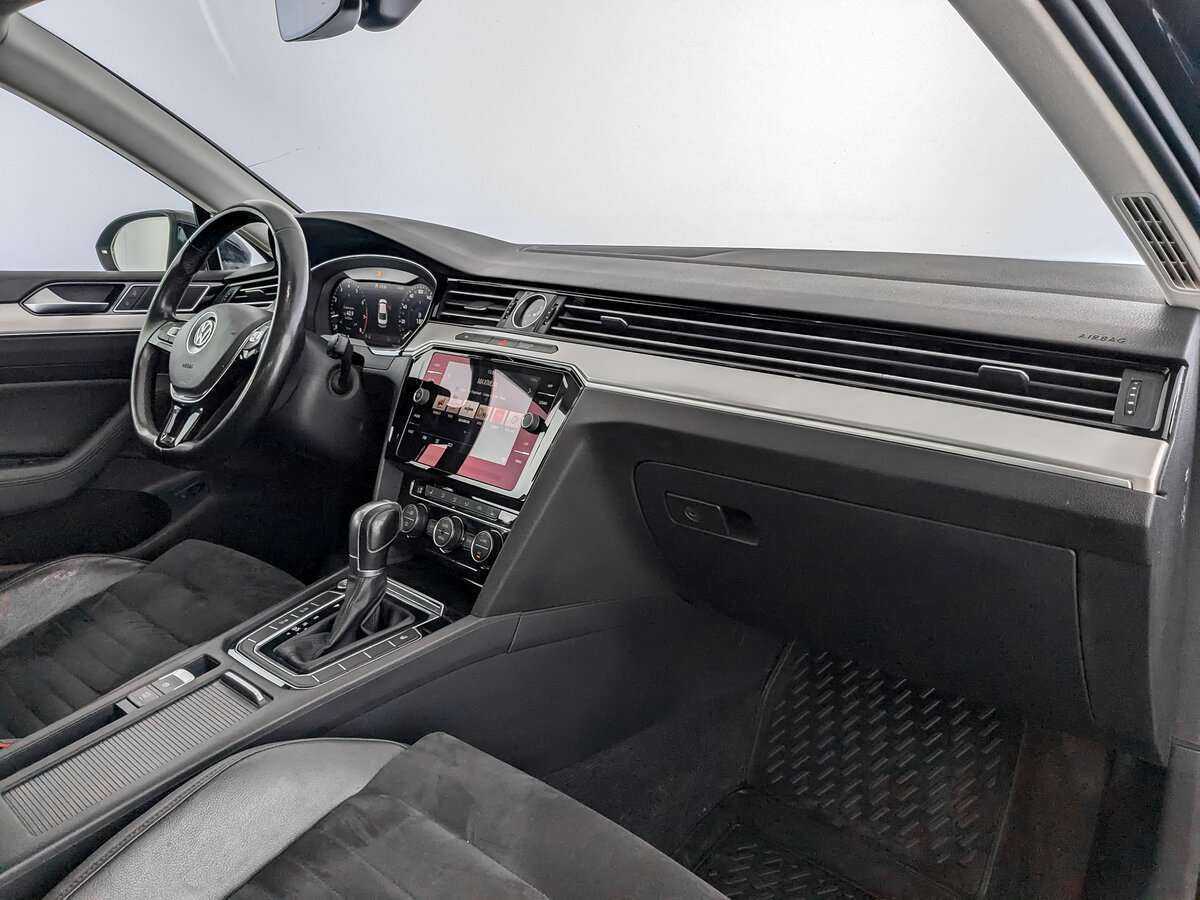 Volkswagen Passat 2017 года с пробегом. Фото: #10