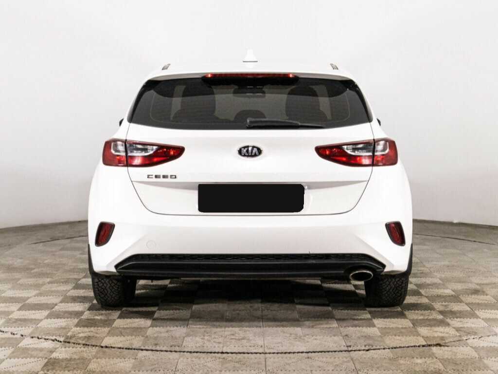 Kia Ceed 2019 года с пробегом. Фото: #5