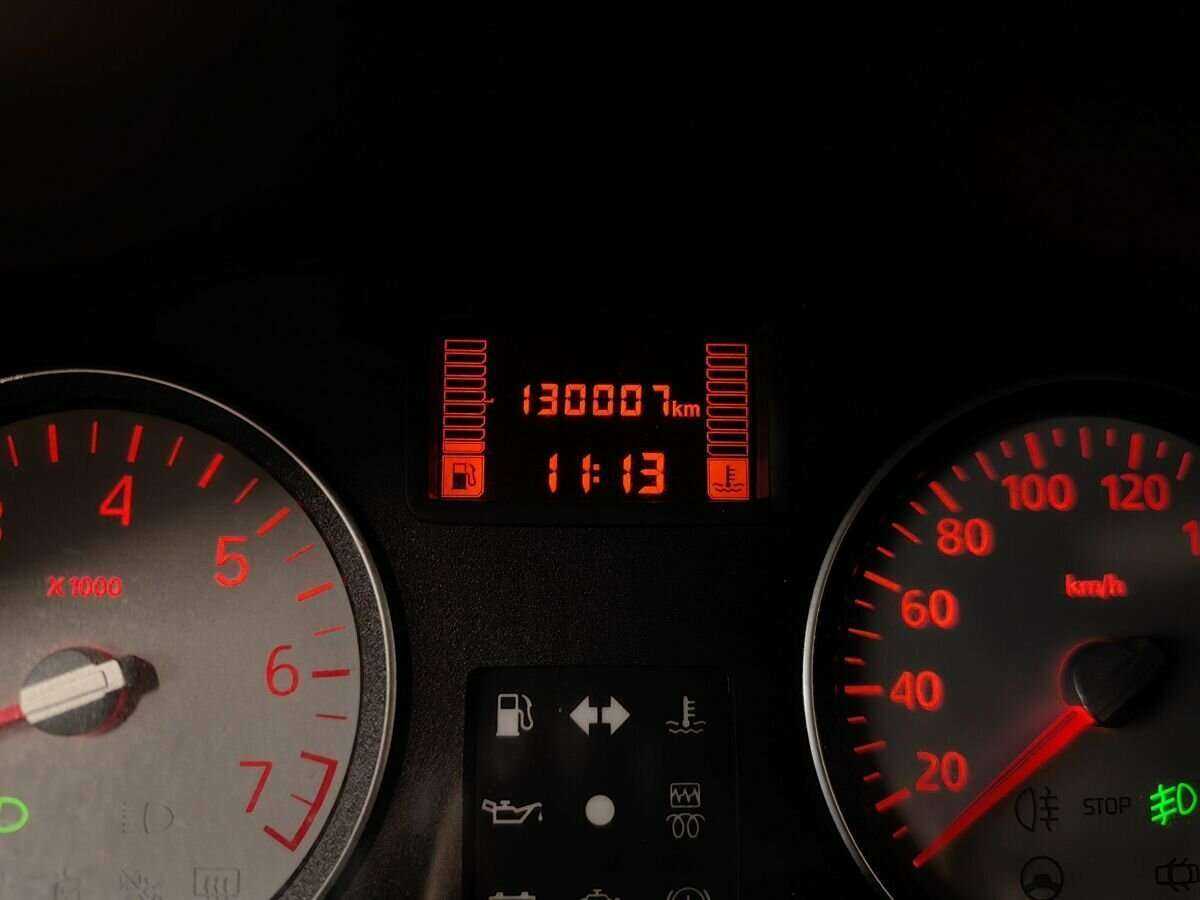 Renault Sandero 2013 года с пробегом. Фото: #12