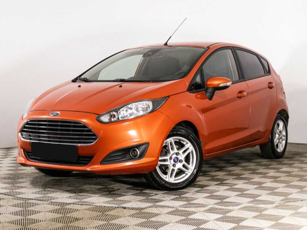 Ford Fiesta 2015 года с пробегом. Посмотреть фото