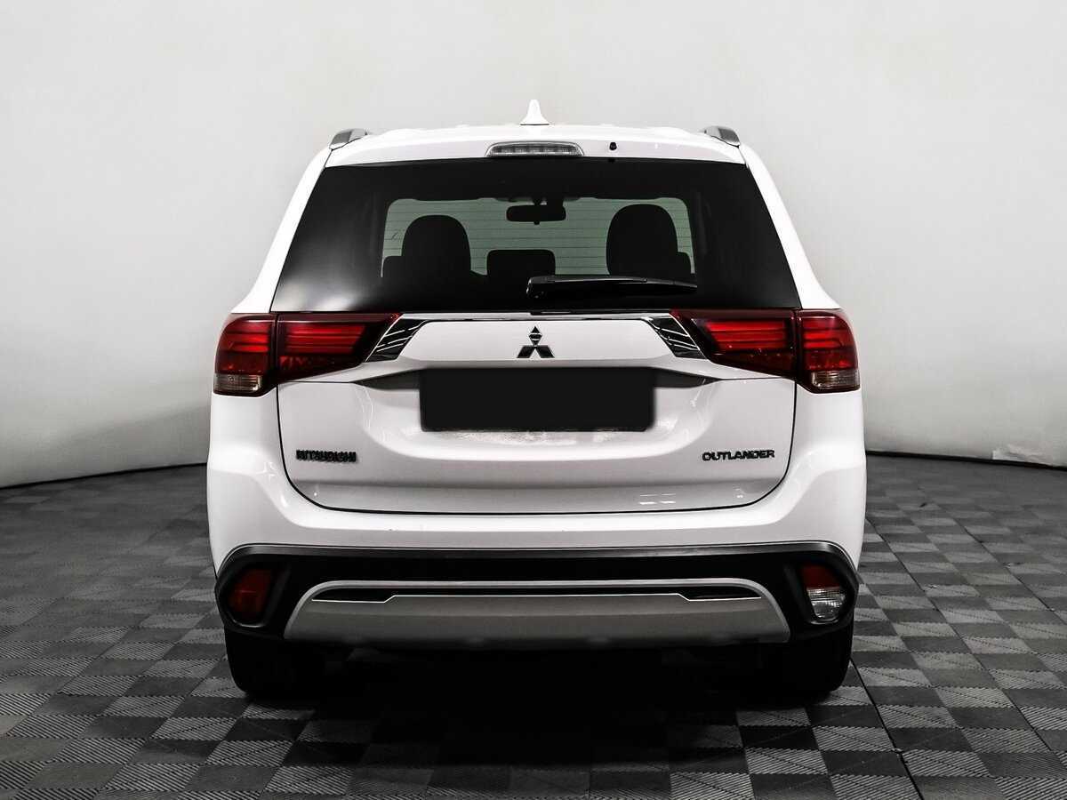 Mitsubishi Outlander 2019 года с пробегом. Фото: #5