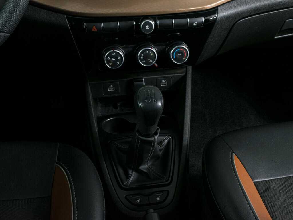 Lada (ВАЗ) Vesta 2023 года с пробегом. Фото: #12