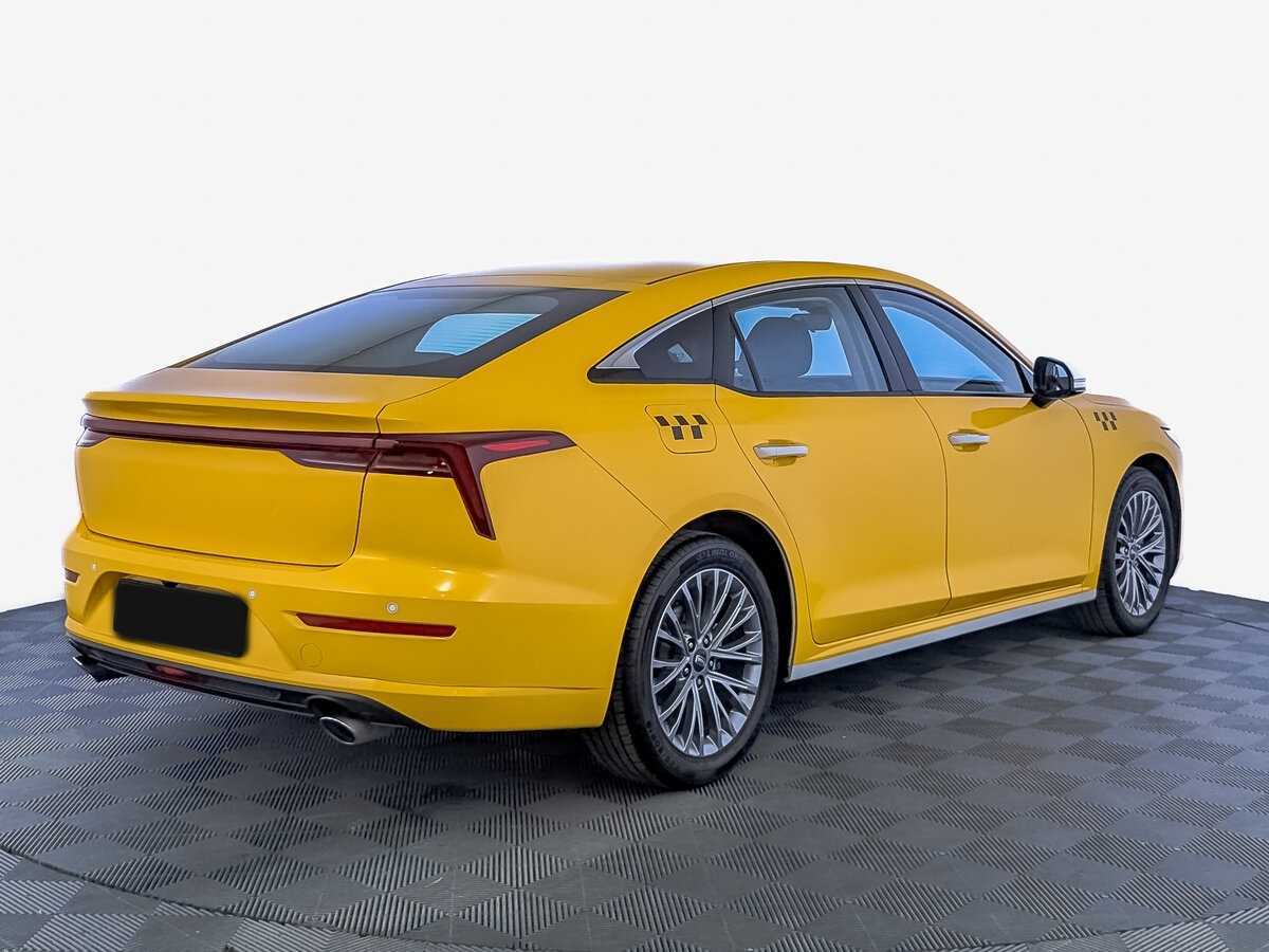 FAW Bestune B70 2023 года с пробегом. Фото: #4