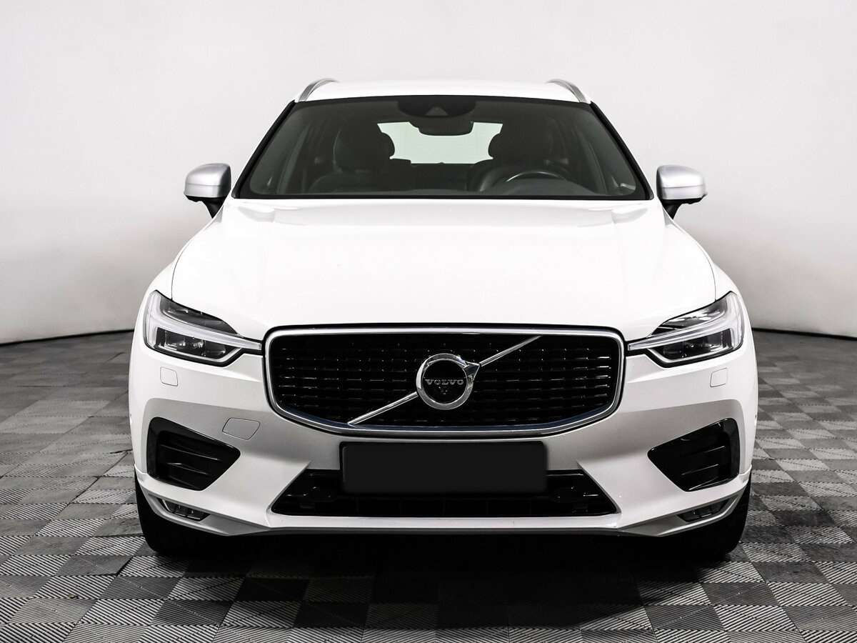 Volvo XC60 2018 года с пробегом. Фото: #1