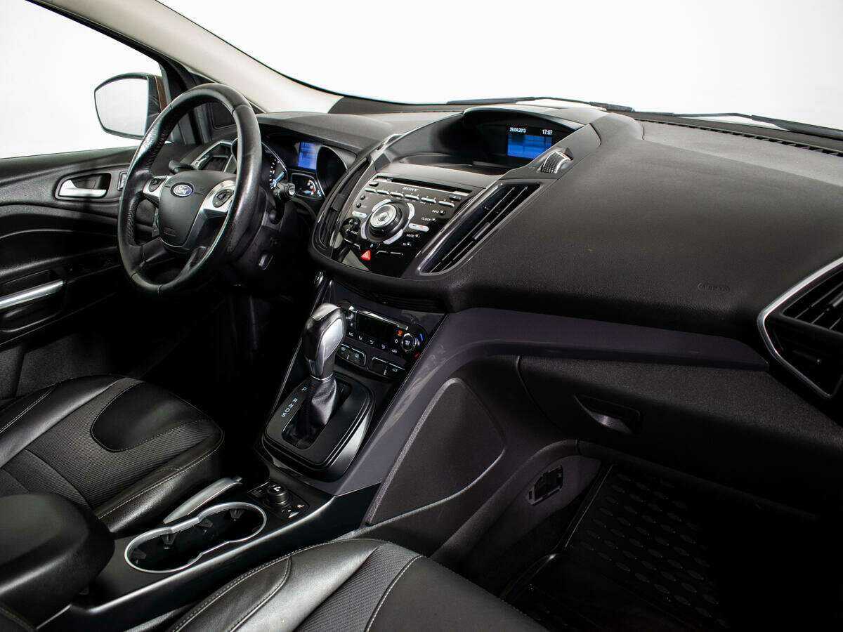 Ford Kuga 2013 года с пробегом. Фото: #6
