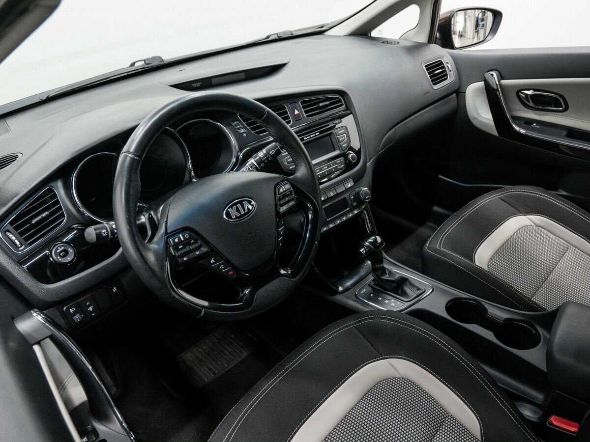 Kia Ceed 2014 года с пробегом. Фото: #13