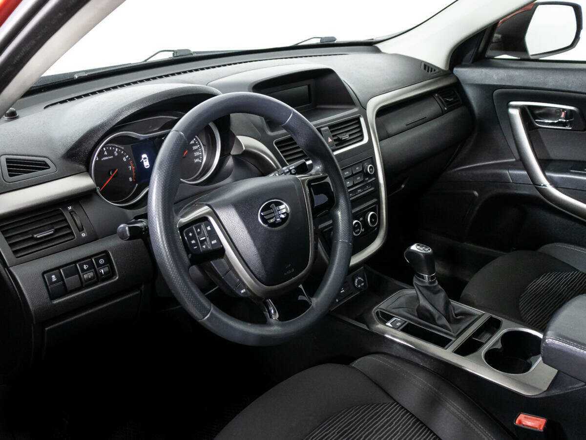 FAW Besturn X80 2019 года с пробегом. Фото: #10