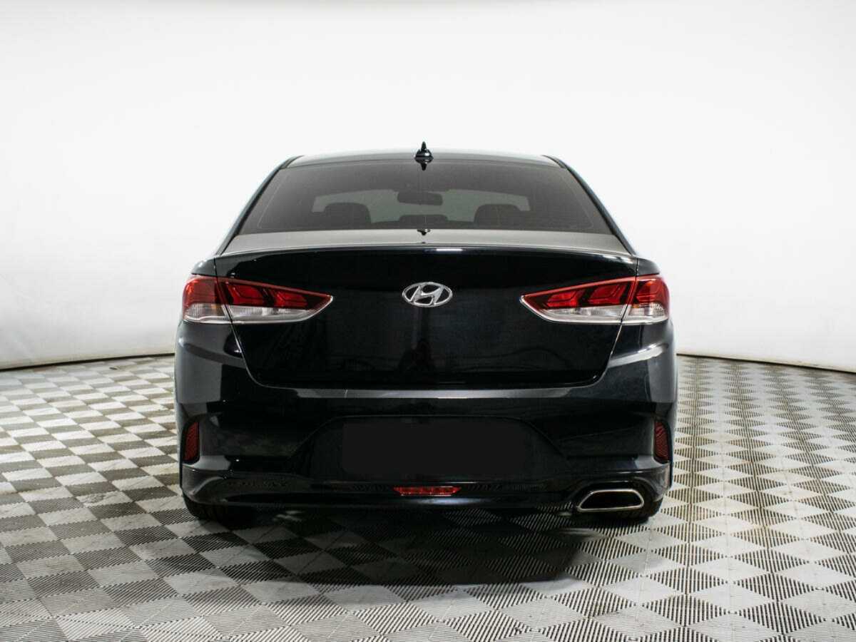 Hyundai Sonata 2018 года с пробегом. Фото: #4
