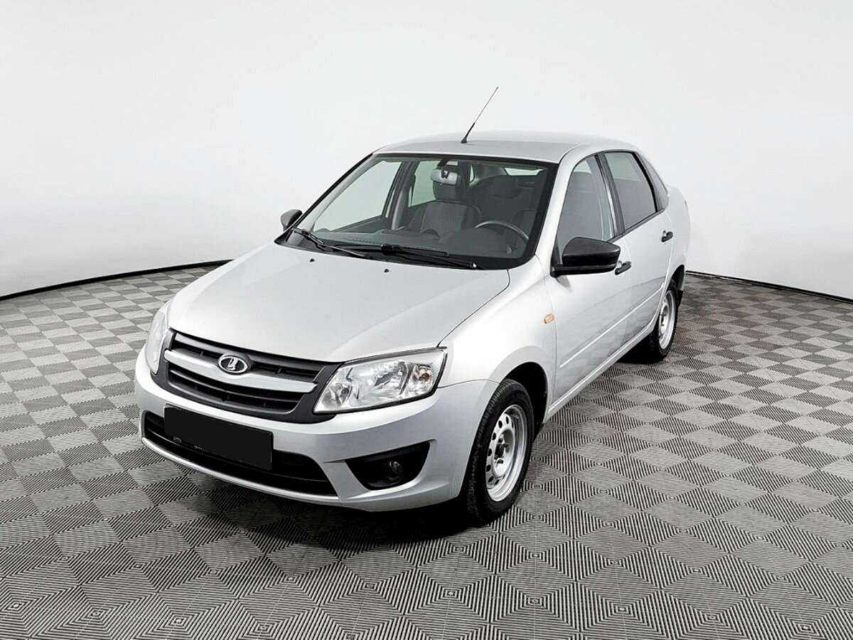 Lada (ВАЗ) Granta 2016 года с пробегом. Посмотреть фото