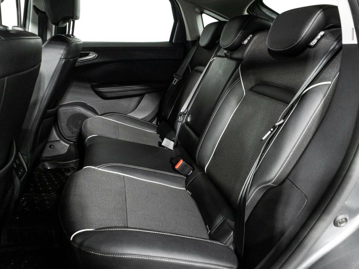 Renault Arkana 2021 года с пробегом. Фото: #9