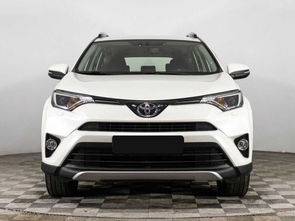 Toyota RAV4 2016 года с пробегом. Фото: #1