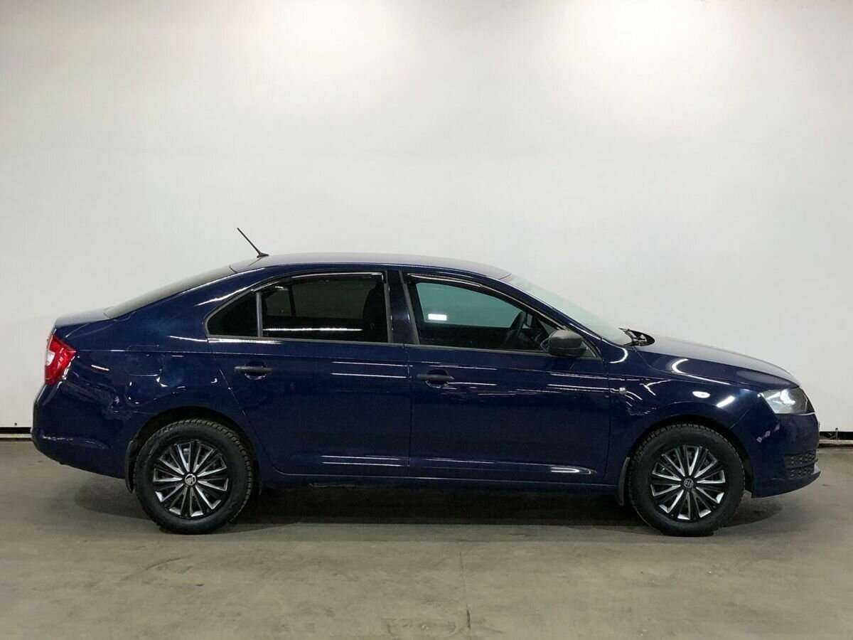 Skoda Rapid 2015 года с пробегом. Фото: #3