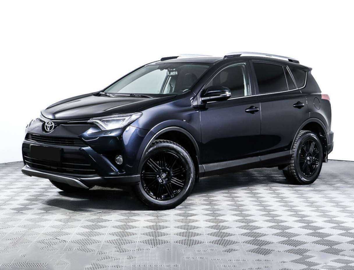 Toyota RAV4 2017 года с пробегом. Фото: #0