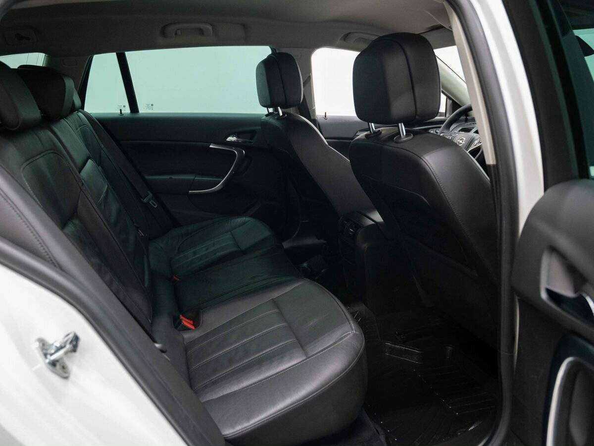 Opel Insignia 2013 года с пробегом. Фото: #12