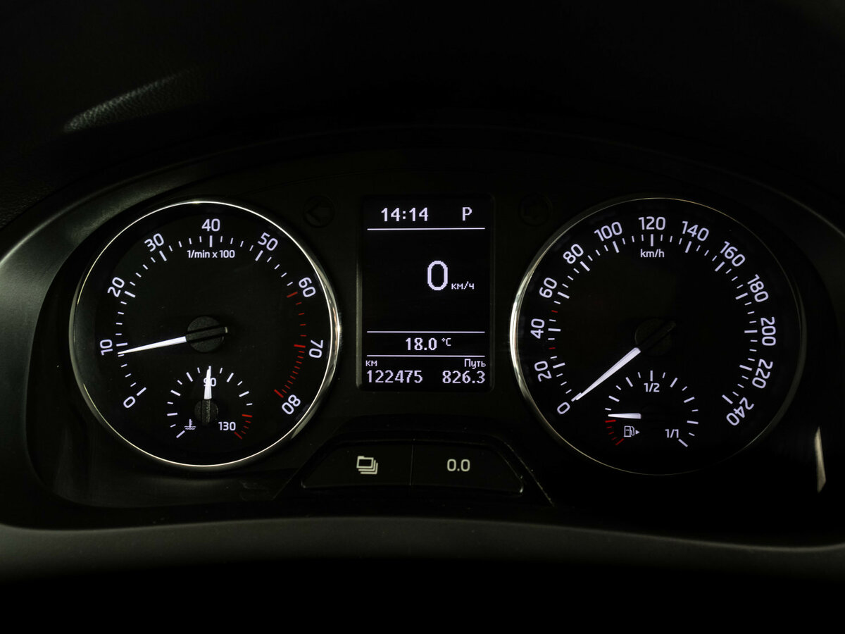 Skoda Rapid 2015 года с пробегом. Фото: #10