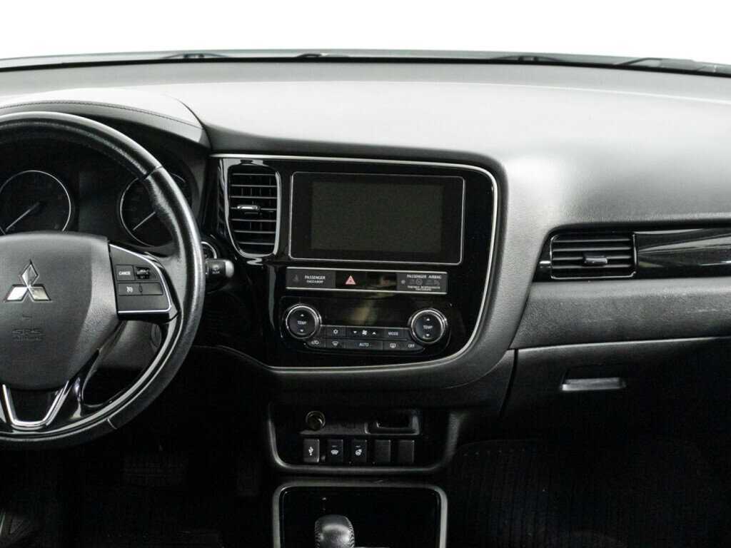 Mitsubishi Outlander 2020 года с пробегом. Фото: #13
