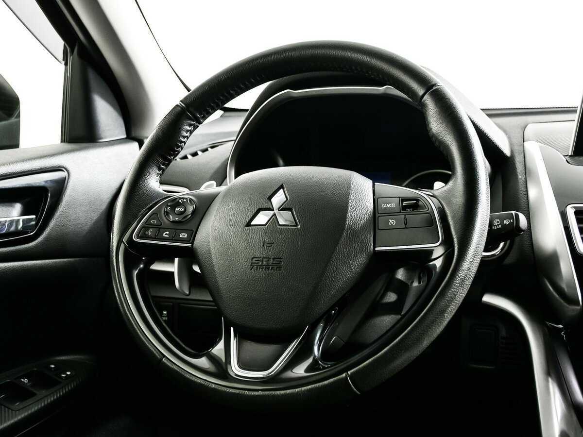 Mitsubishi Eclipse Cross 2018 года с пробегом. Фото: #16