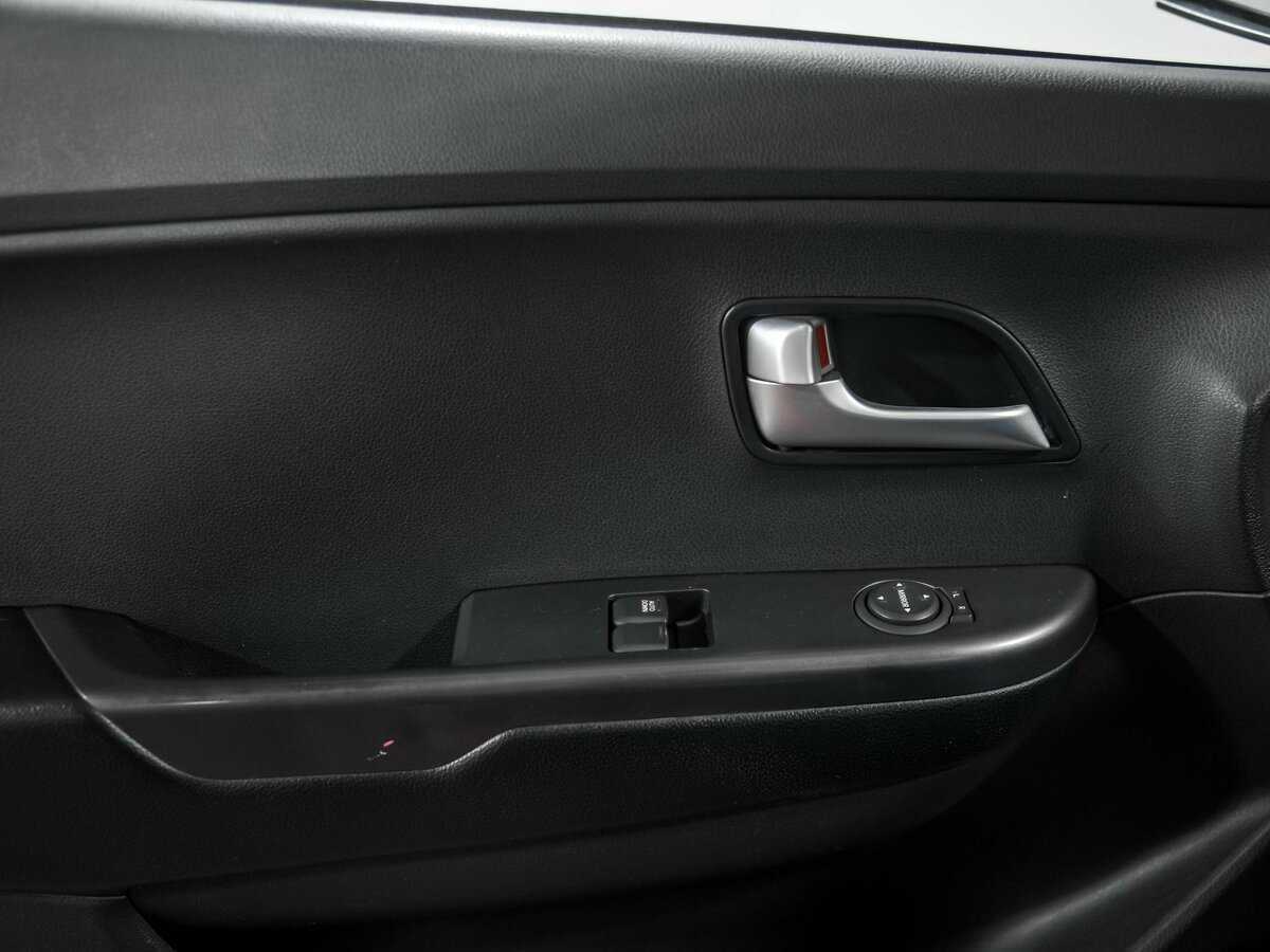Kia Rio 2012 года с пробегом. Фото: #10