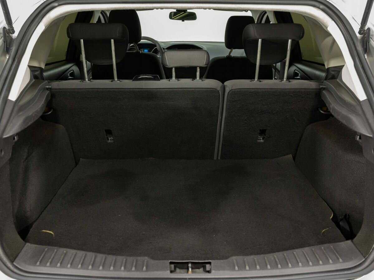 Ford Focus 2013 года с пробегом. Фото: #22