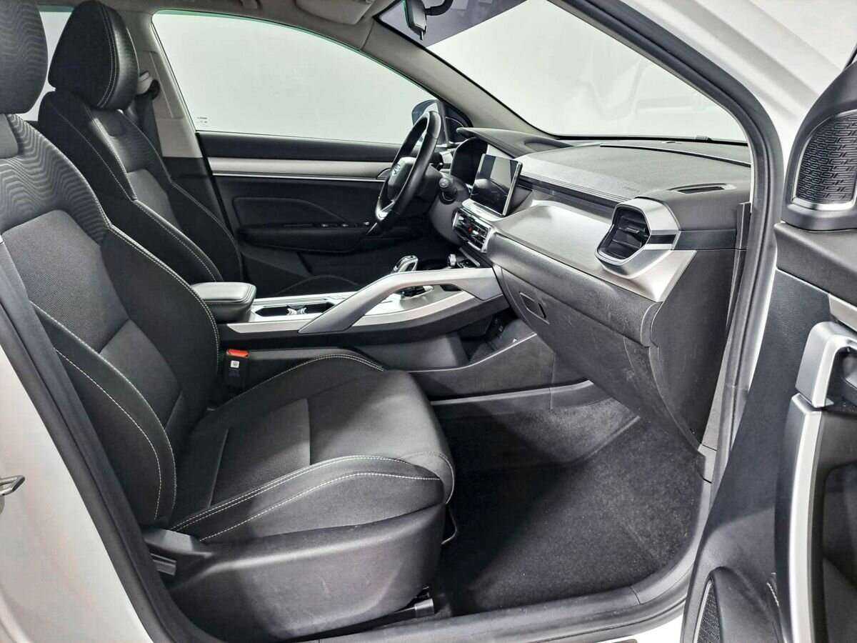 Geely Coolray 2021 года с пробегом. Фото: #8