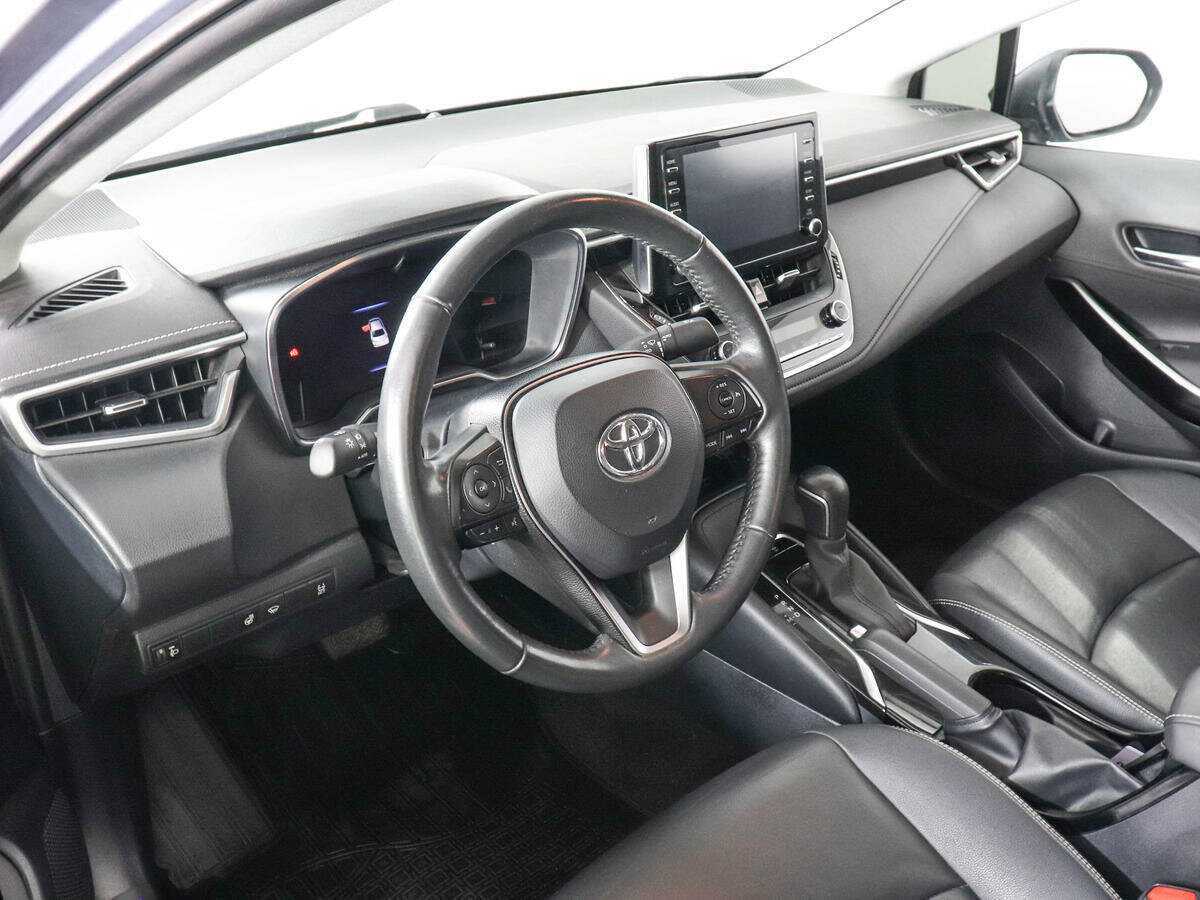 Toyota Corolla 2019 года с пробегом. Фото: #8
