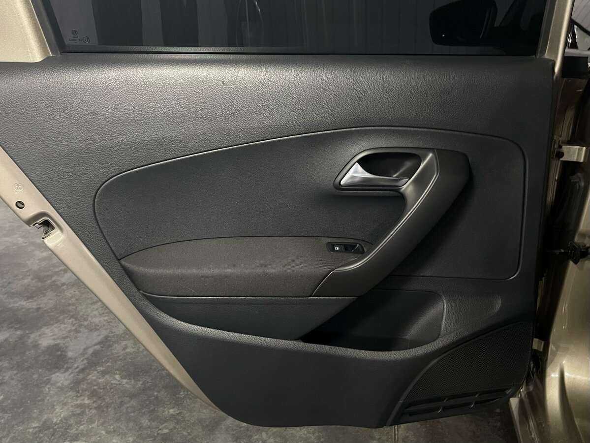 Volkswagen Polo 2017 года с пробегом. Фото: #19