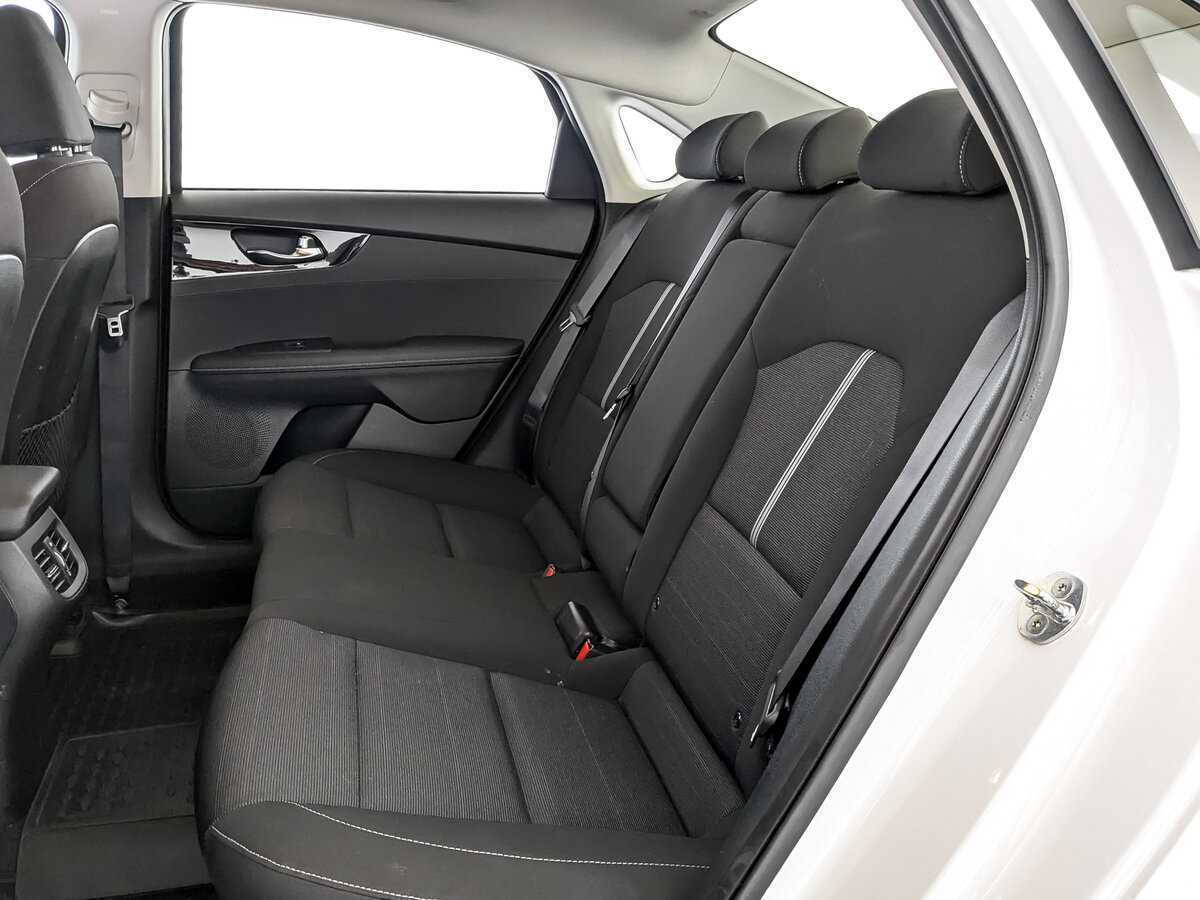 Kia Cerato 2020 года с пробегом. Фото: #11