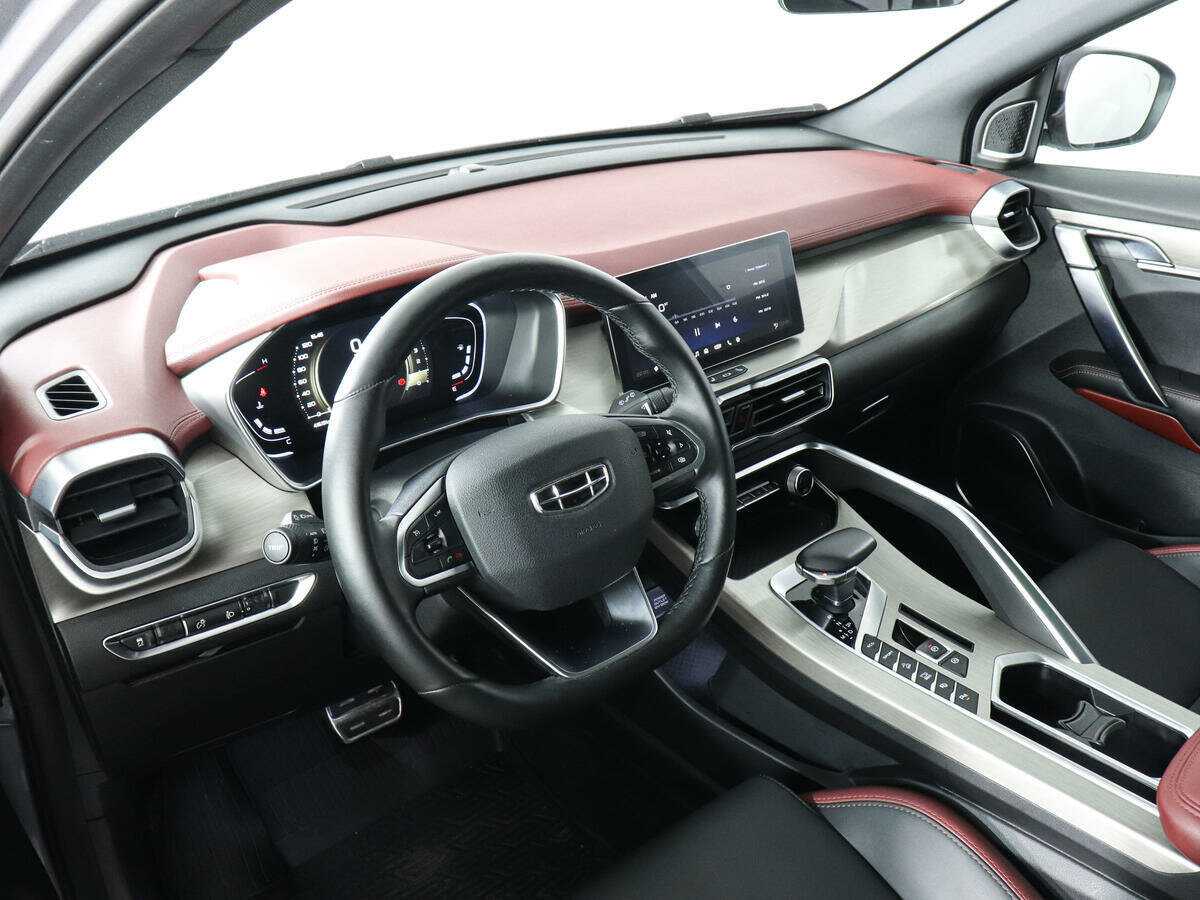 Geely Coolray 2022 года с пробегом. Фото: #8