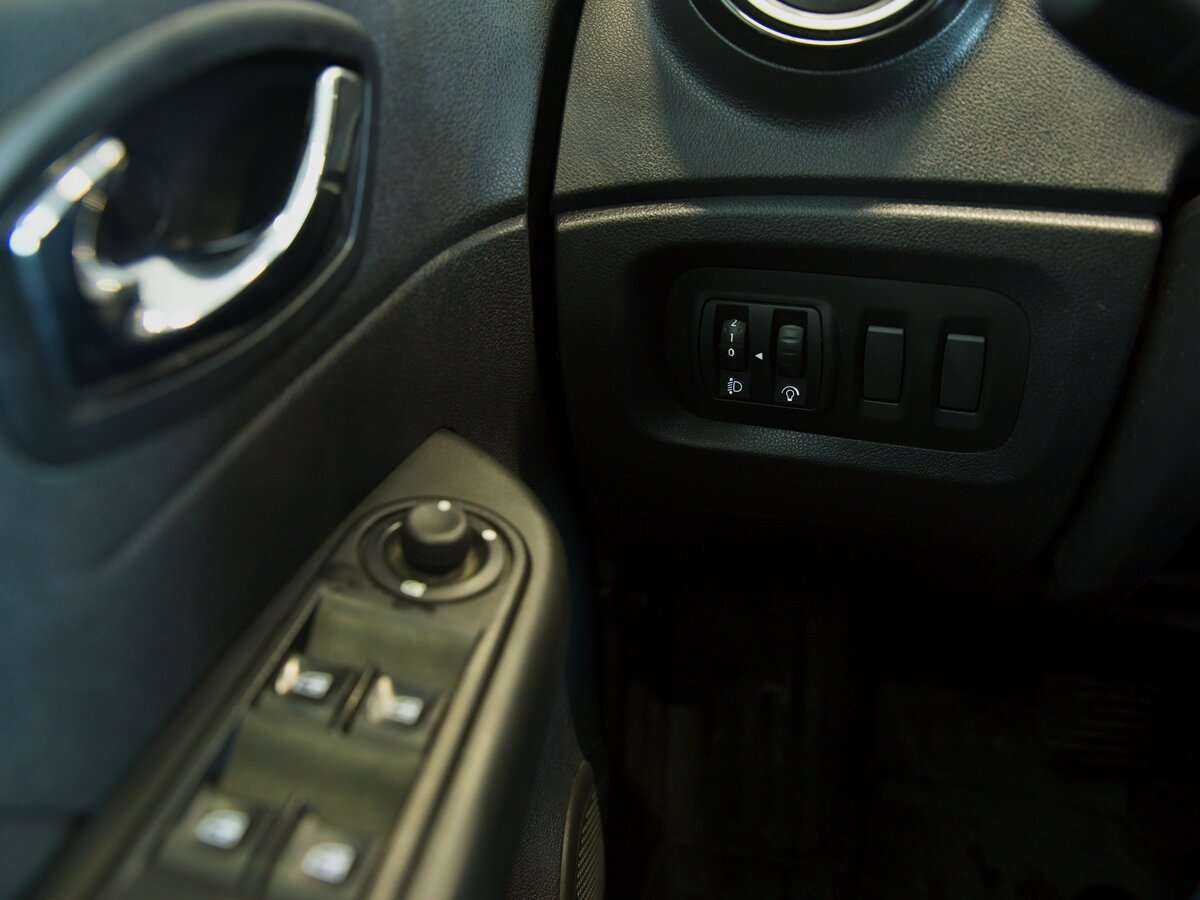 Renault Kaptur 2016 года с пробегом. Фото: #8