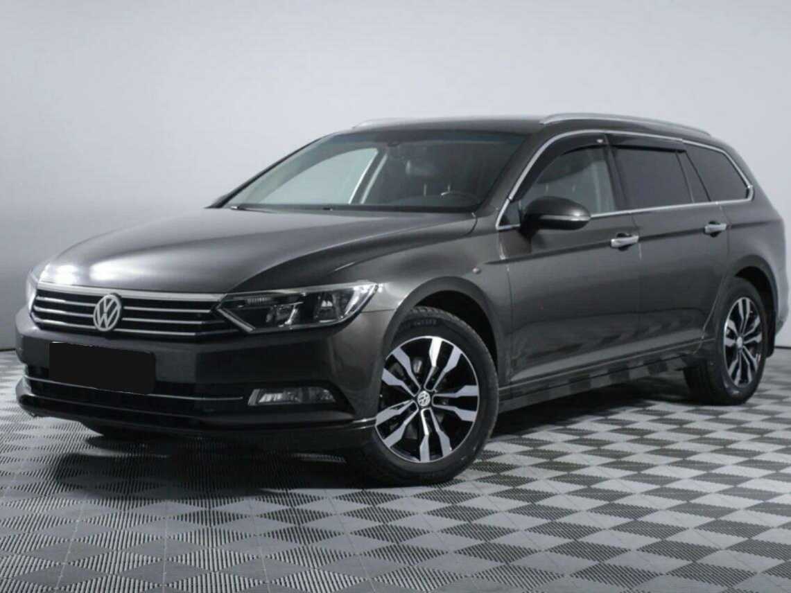 Volkswagen Passat 2017 года с пробегом. Фото: #0
